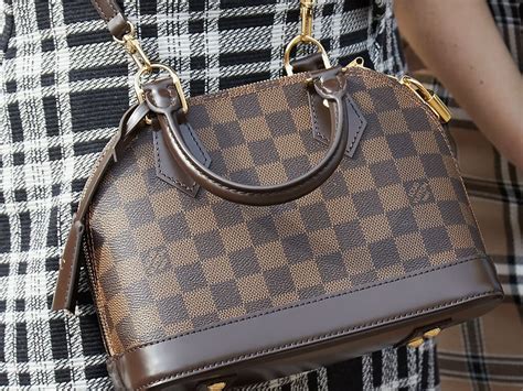 louis vuitton bolsa mais cara|bolsas muito mais caras.